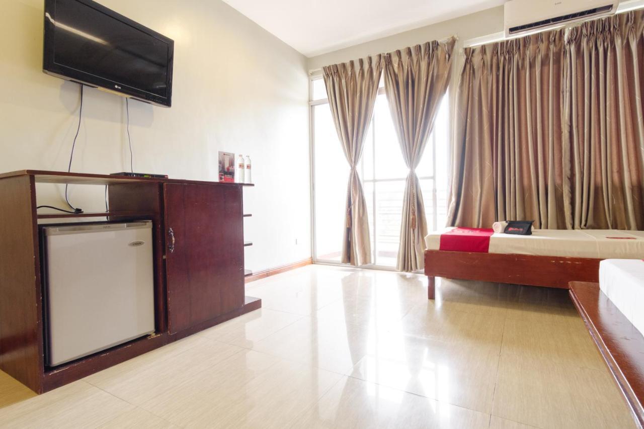 Reddoorz Near Camp Montelibano Hotel Bacolod Exterior foto