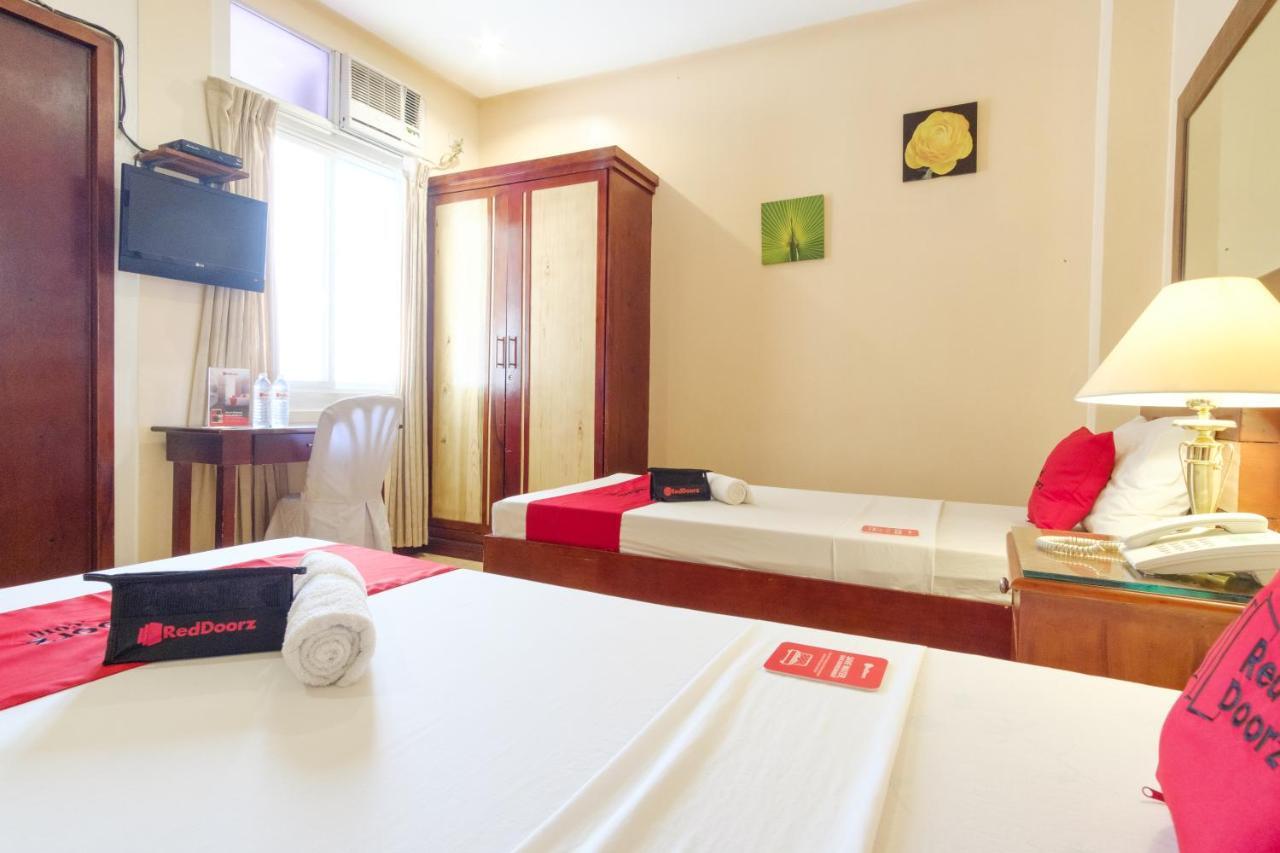 Reddoorz Near Camp Montelibano Hotel Bacolod Exterior foto
