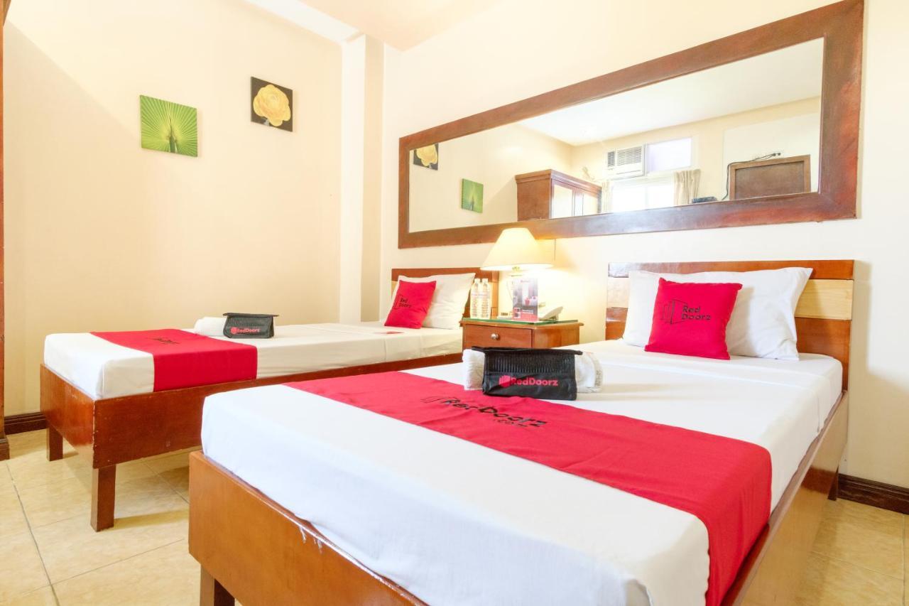Reddoorz Near Camp Montelibano Hotel Bacolod Exterior foto