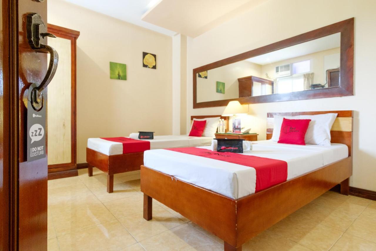 Reddoorz Near Camp Montelibano Hotel Bacolod Exterior foto
